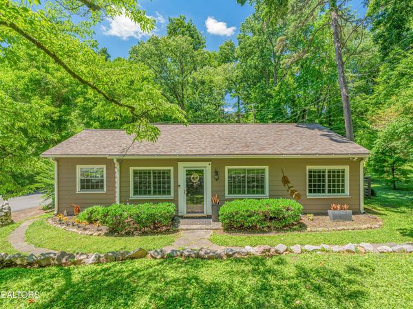 509 Highland Hills Rd, Knoxville, TN 37919