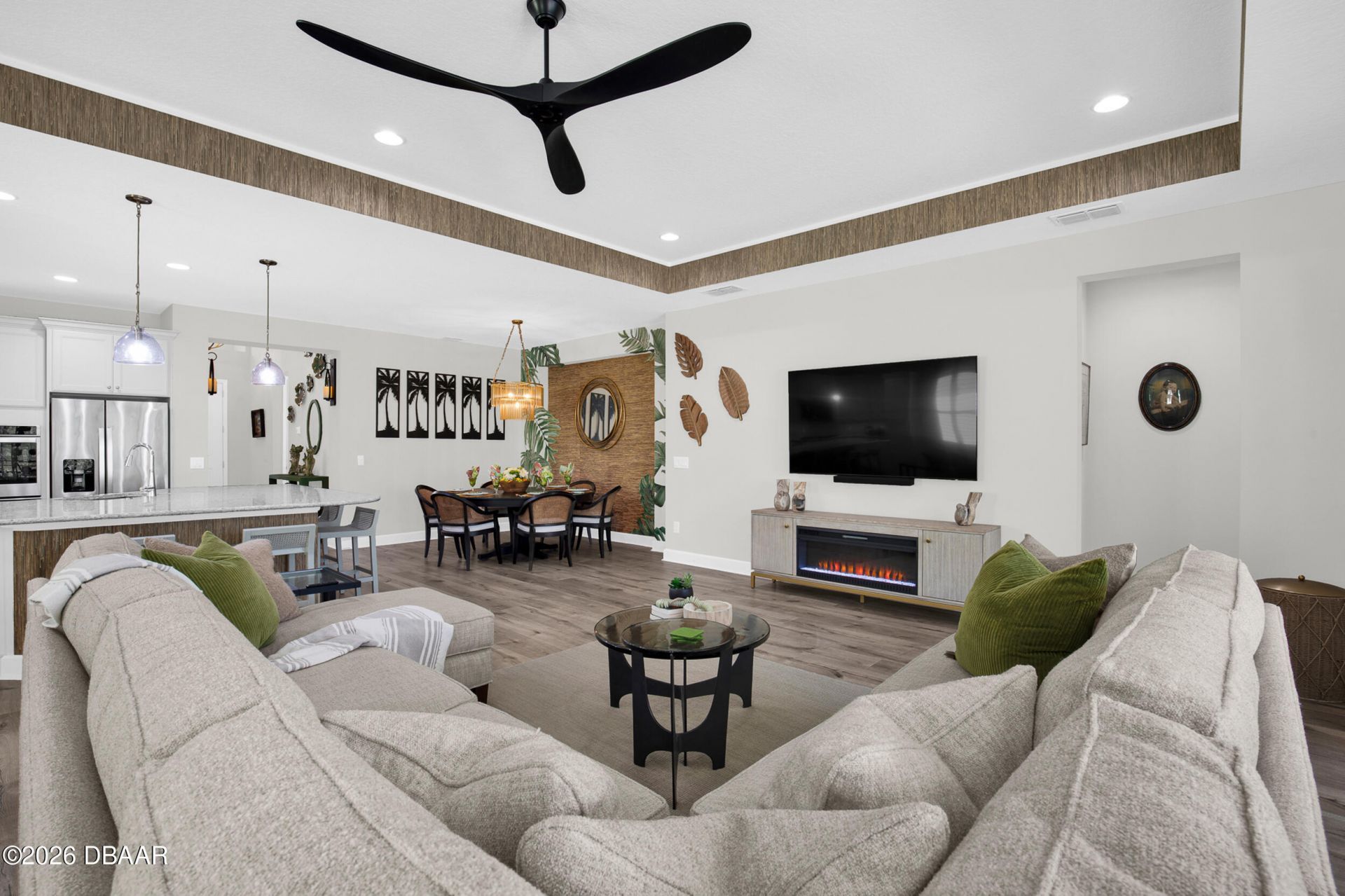 383 Margaritaville Avenue, Daytona Beach, FL 32124 Photo