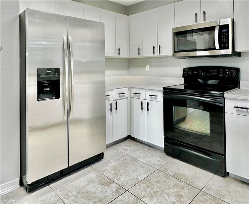 27655 Tennessee St, Unit 657, Bonita Springs, FL 34135 Photo