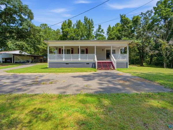 286 County Road 1241, Vinemont, AL 35179