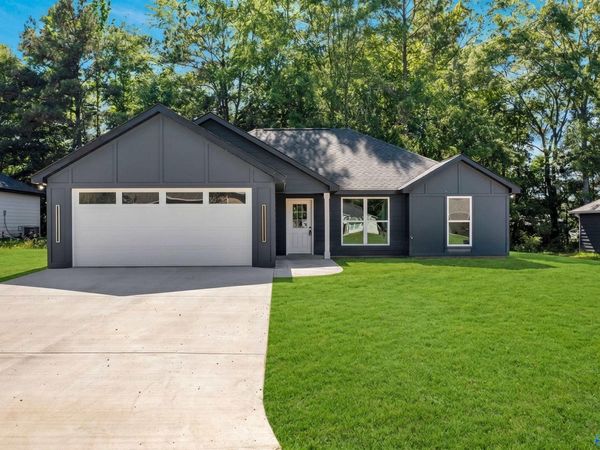 150 Josiah Circle, Centre, AL 35960