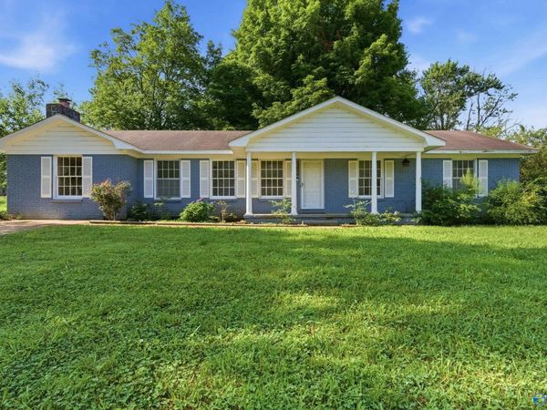 1719 Laverne Drive NW, Huntsville, AL 35816