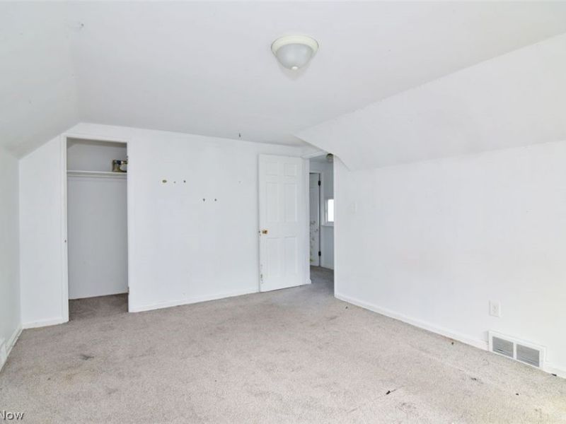 8115 Liberty Avenue, Parma, OH 44129 Photo 19