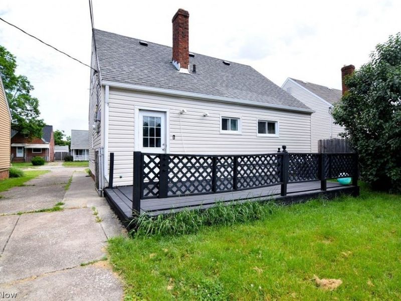 8115 Liberty Avenue, Parma, OH 44129 Photo 25