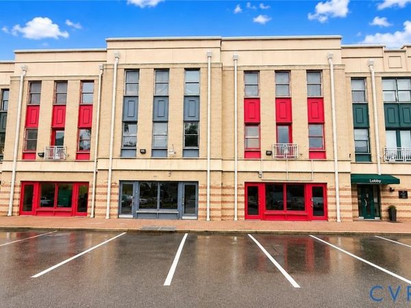 2300 N Pershing Drive , Arlington, VA 22201