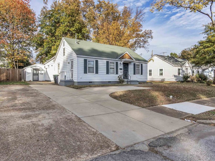 Property Image 4