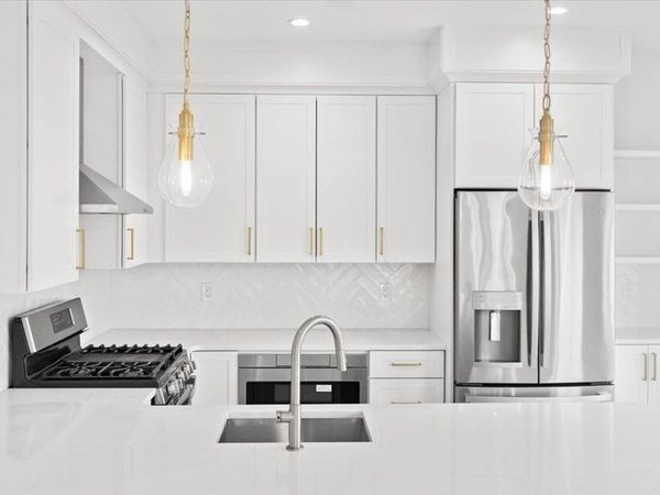 197 Vine, Unit 2, Everett, MA 02149