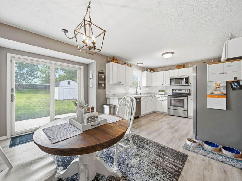 1189 Valley Drive , Marysville, OH 43040 Photo 13
