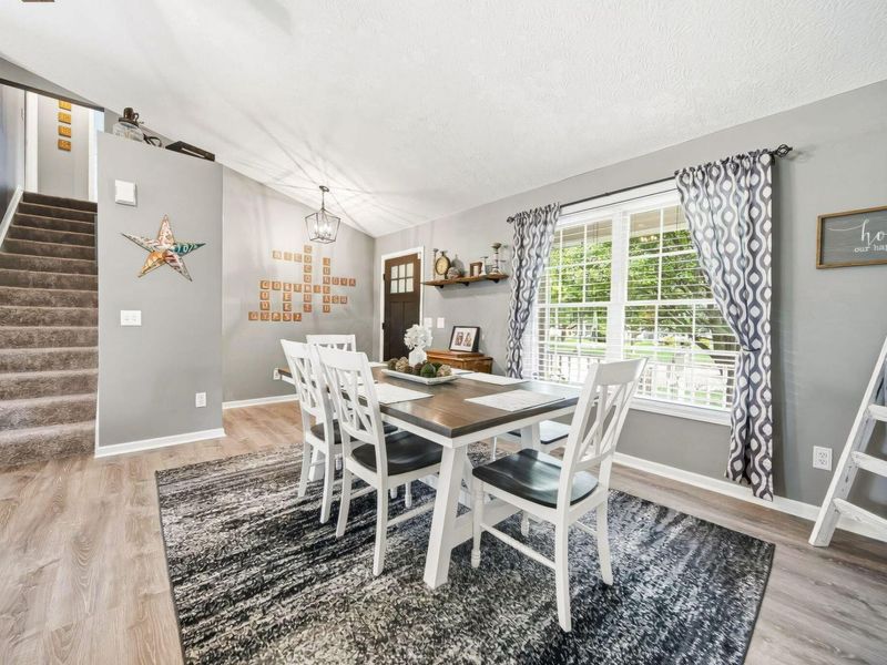 1189 Valley Drive , Marysville, OH 43040 Photo 6