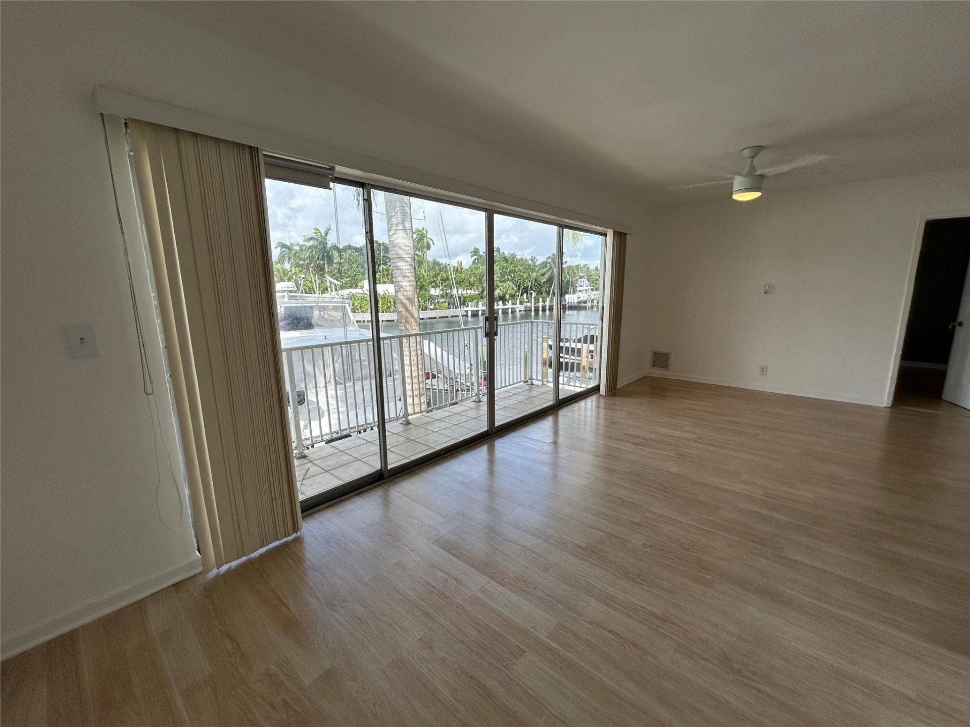 77 Hendricks Isle, Unit 10, Fort Lauderdale, FL 33301 Photo