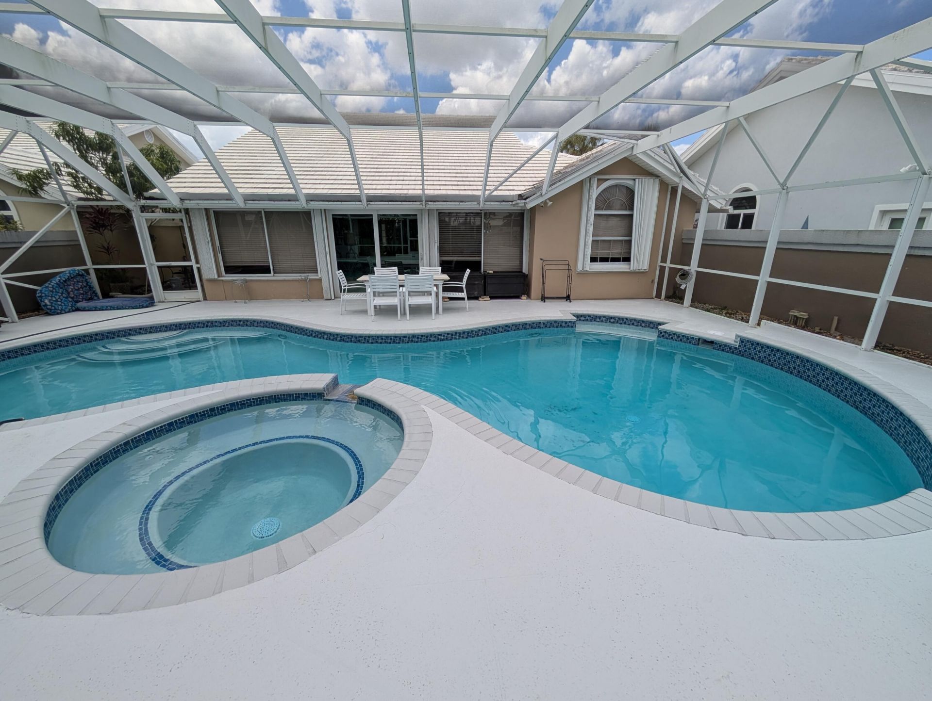 2354 Saratoga Bay Drive, West Palm Beach, FL 33409 Photo
