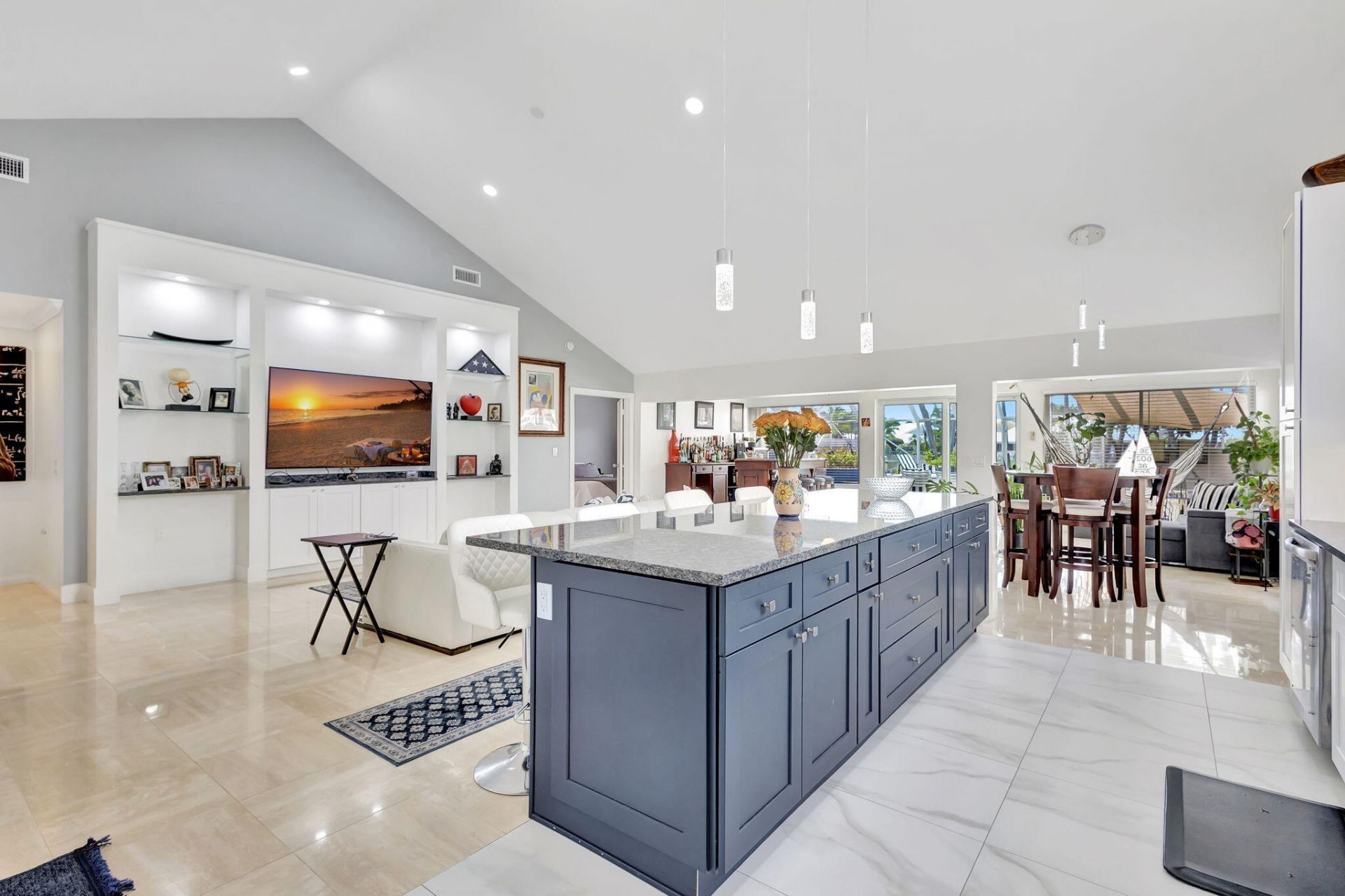 2354 Saratoga Bay Drive, West Palm Beach, FL 33409 Photo