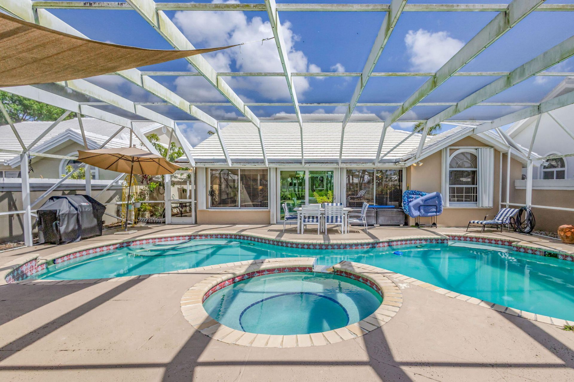 2354 Saratoga Bay Drive, West Palm Beach, FL 33409 Photo