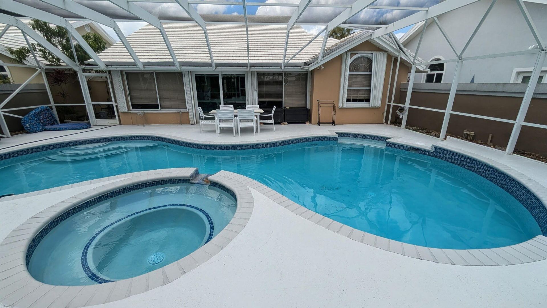 2354 Saratoga Bay Drive, West Palm Beach, FL 33409 Photo