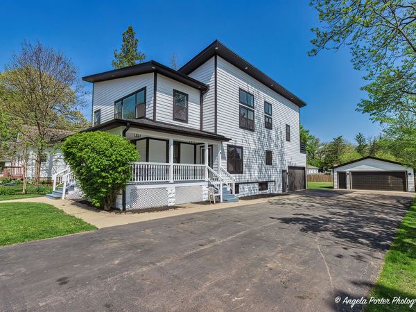 62 Pine Street , Unit A, Grayslake, IL 60030