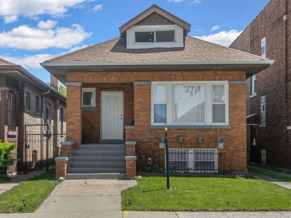 7613 S Hermitage Avenue , Chicago, IL 60620