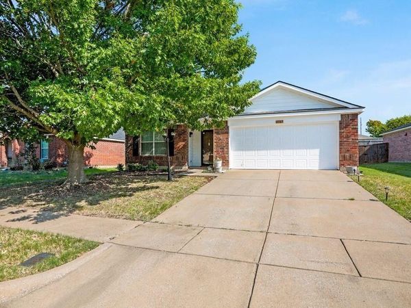 4507 Falcon Drive, Sherman, TX 75092