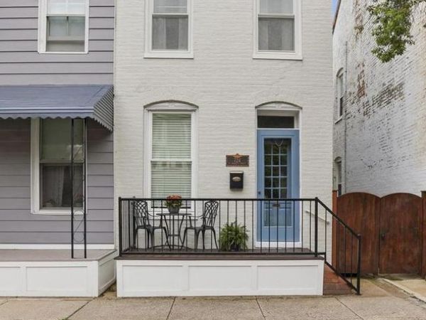 724 N MARKET STREET , FREDERICK, MD 21701
