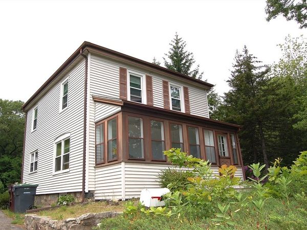 277 Court St, Dedham, MA 02026