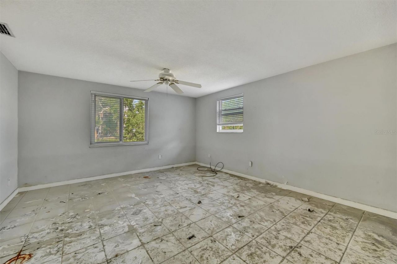 2404 Avenue A , Bradenton Beach, FL 34217 Photo