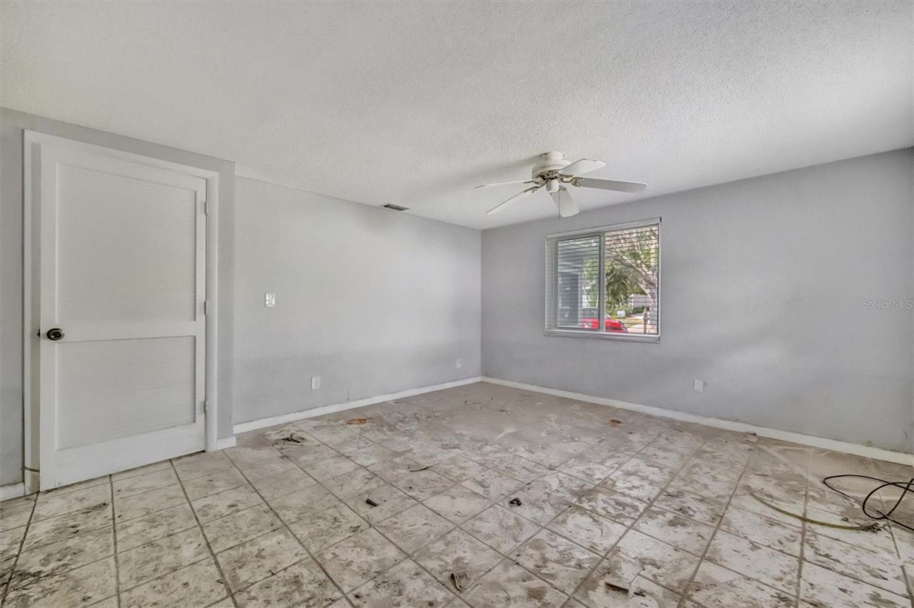 2404 Avenue A , Bradenton Beach, FL 34217 Photo
