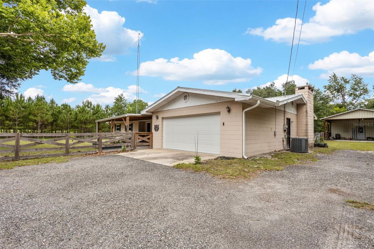 7251 NW 40th Street , Chiefland, FL 32626 Photo