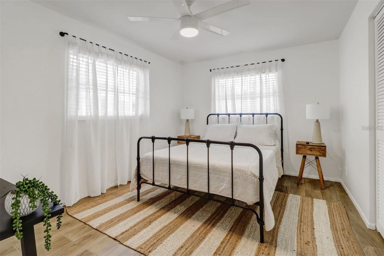 4711 Forest Glen Drive , North Fort Myers, FL 33903 Photo