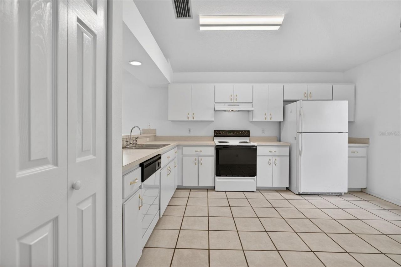 660 W Sunset Strip Drive , Beverly Hills, FL 34465 Photo