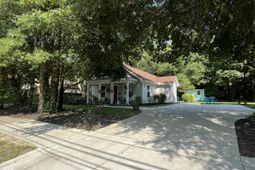 105 S Kaminski Street photo 4