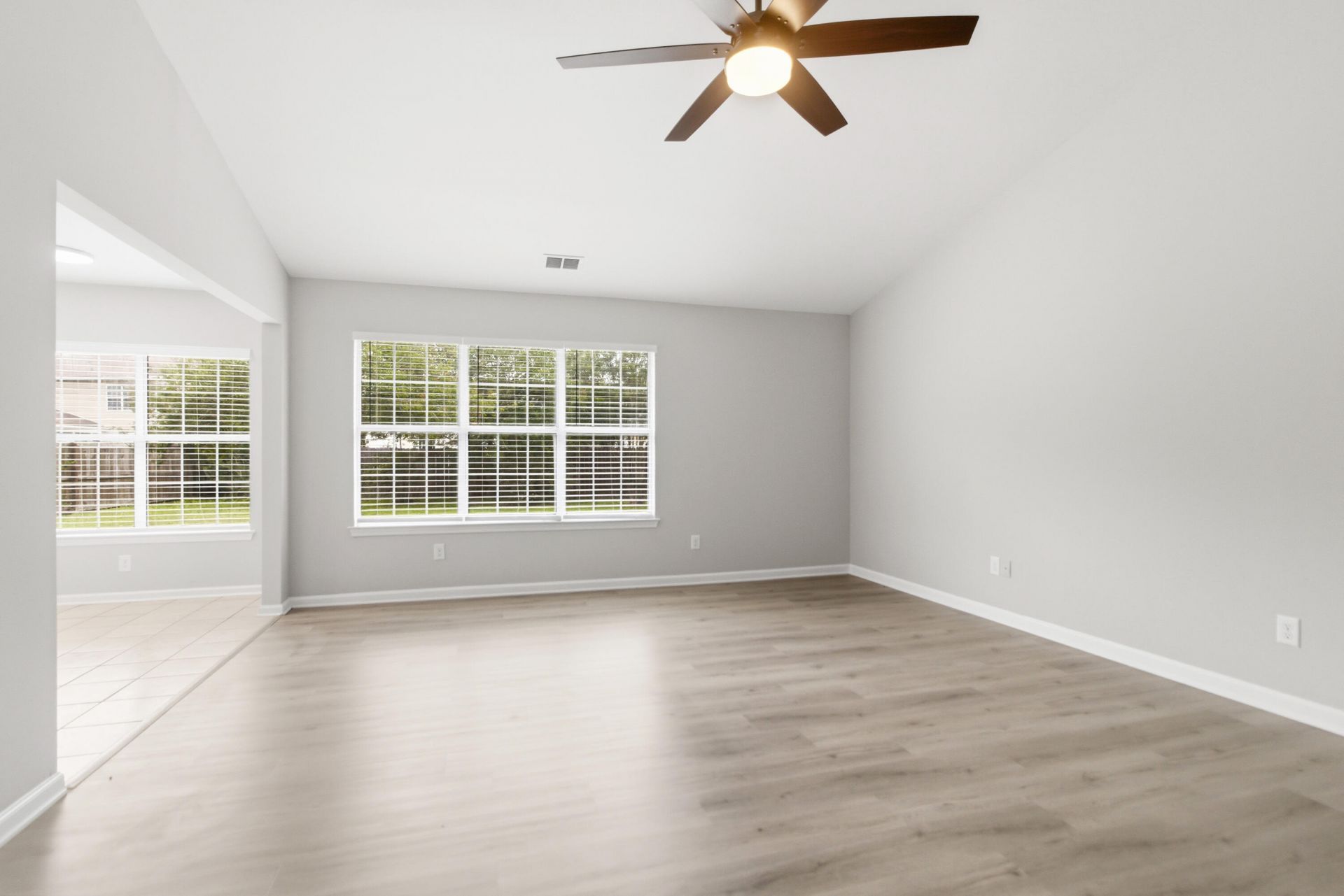 115 Remington Drive Photo 20