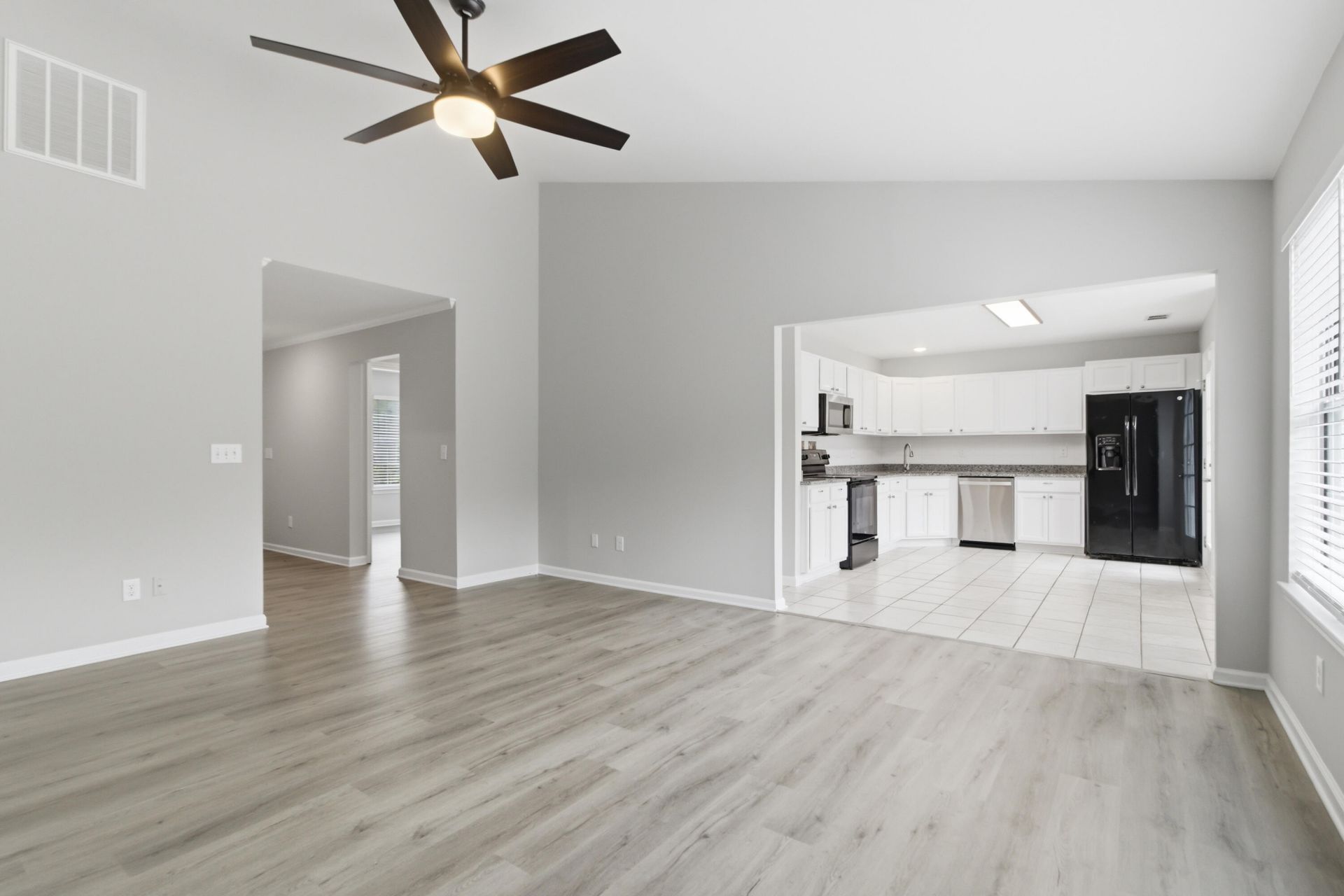 115 Remington Drive Photo 24
