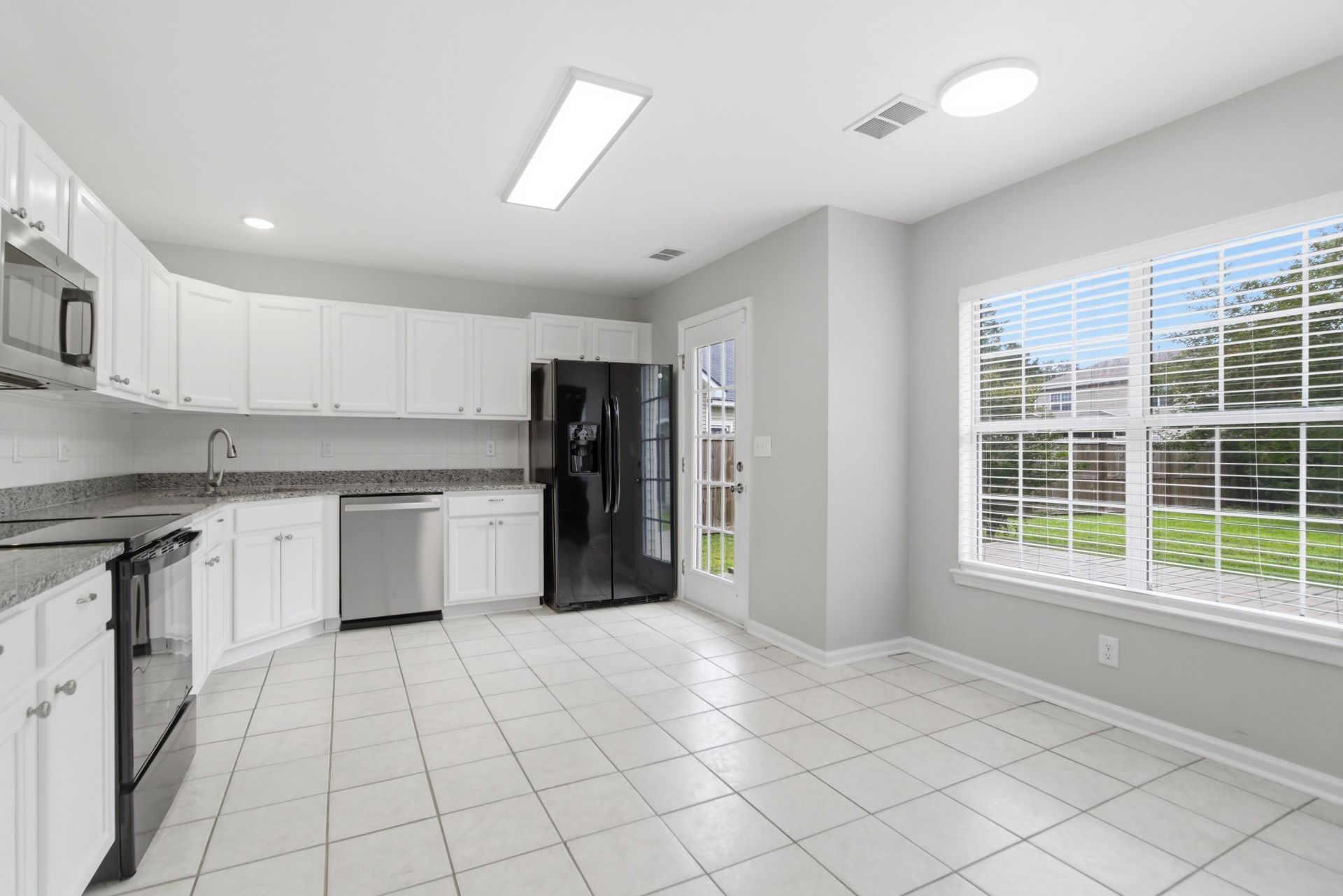 115 Remington Drive Photo 25