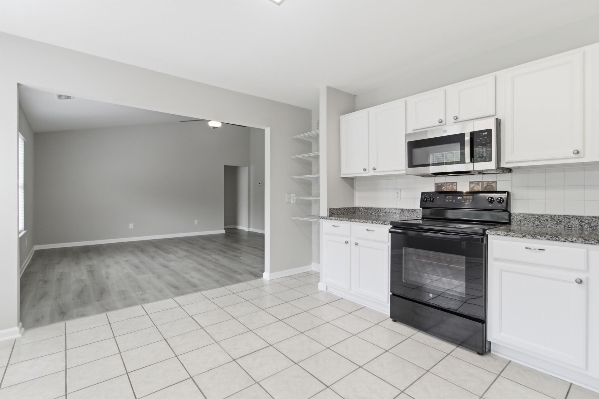 115 Remington Drive Photo 27
