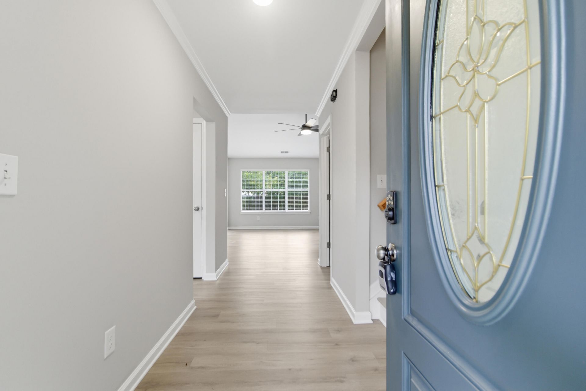 115 Remington Drive Photo 4