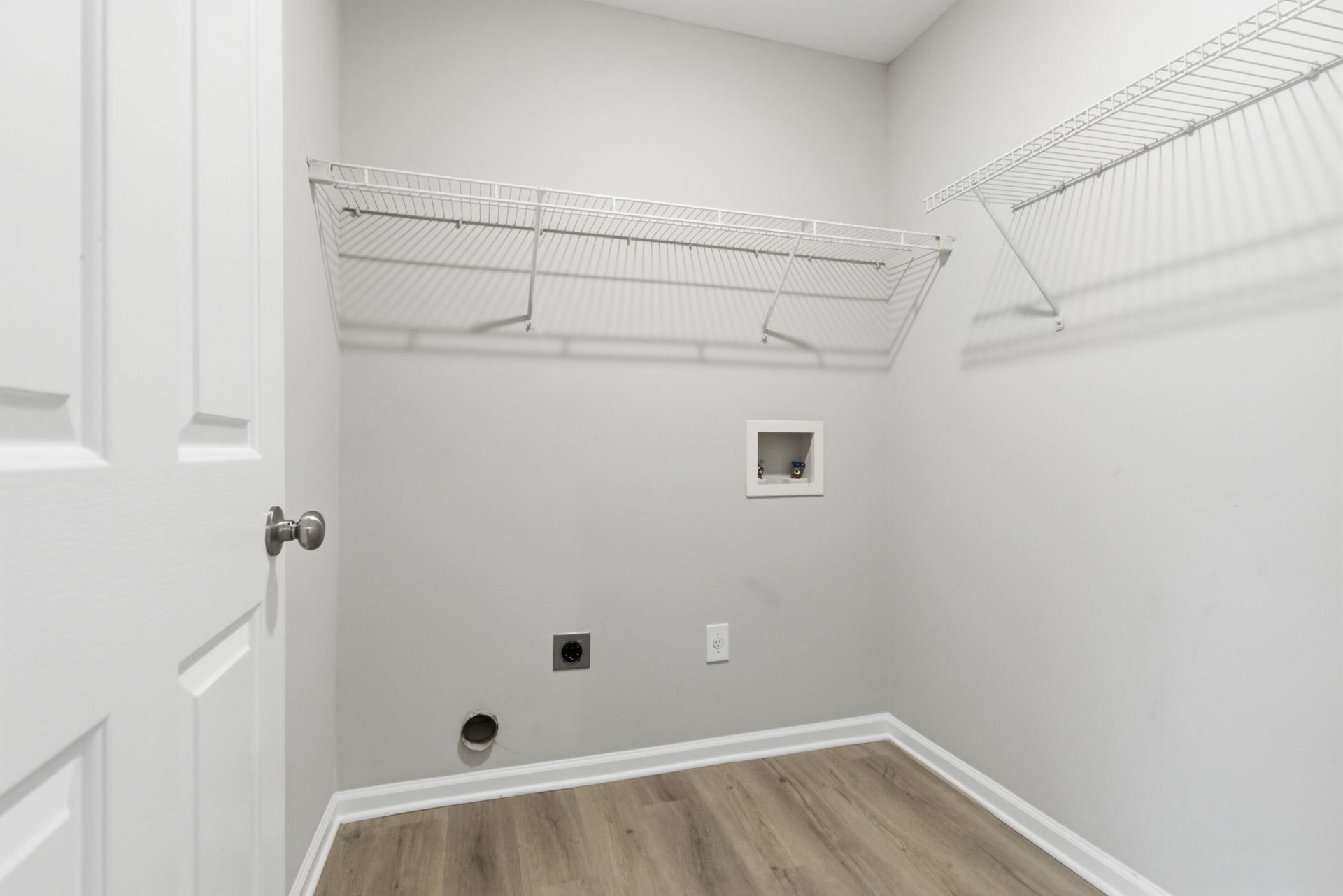 115 Remington Drive Photo 7