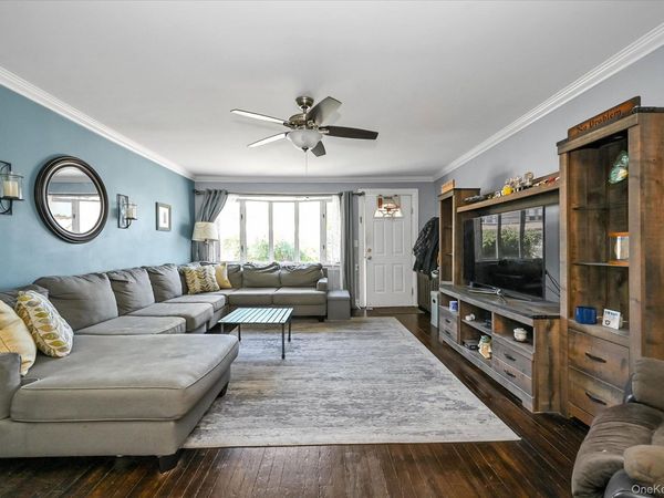 5286 73rd Street , Maspeth, NY 11378