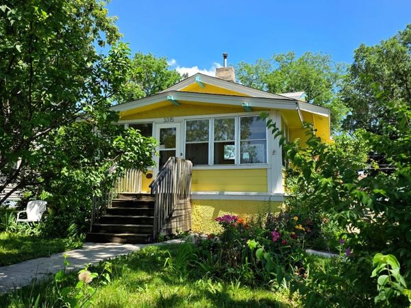 3315 5th Avenue, Des Moines, IA 50313