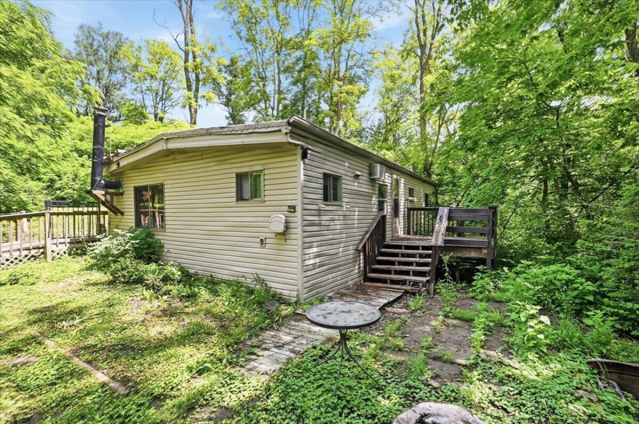 19420 Mudhollow Road, Council Bluffs, IA 51503 Main Photo