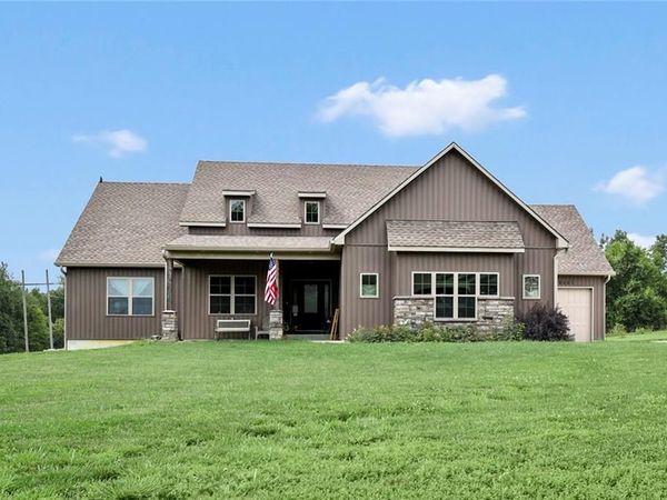 26401 E 267th Street, Harrisonville, MO 64701