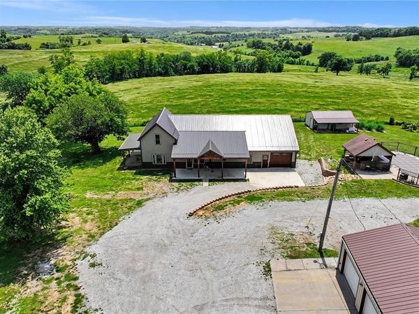 19164 258th Road, Atchison, KS 66002