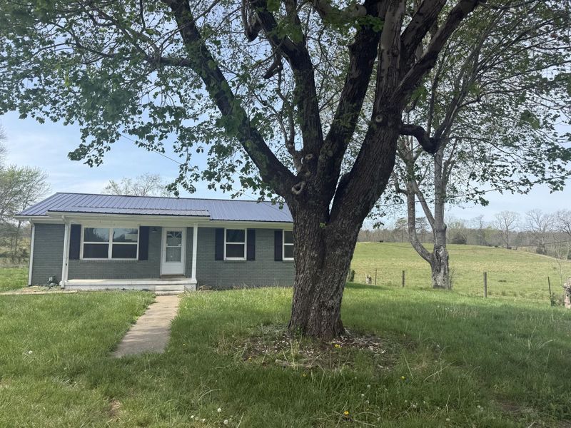 8115 Levee Road, Jeffersonville, KY 40337 Photo 2