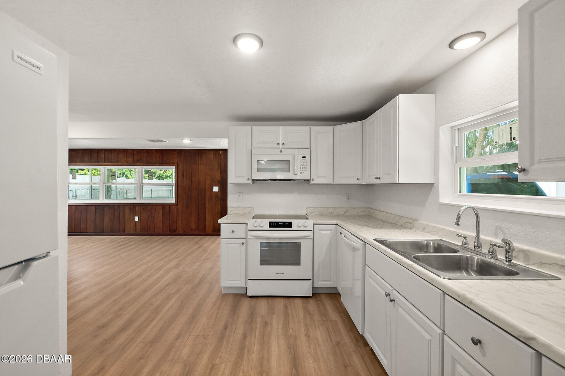 607 Wayne Avenue, New Smyrna Beach, FL 32168 Photo