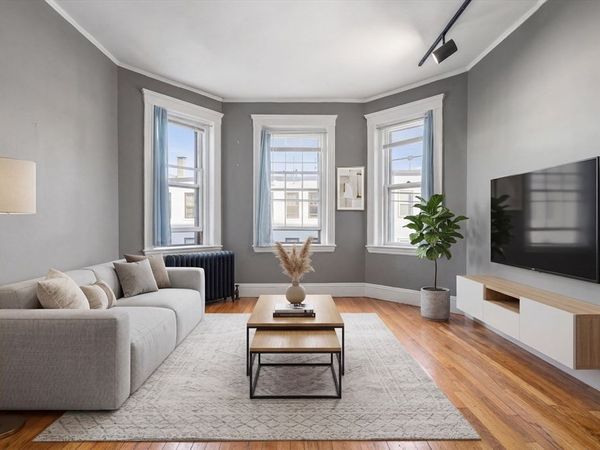 1572 Commonwealth Ave, Unit U:8, Boston, MA 02135