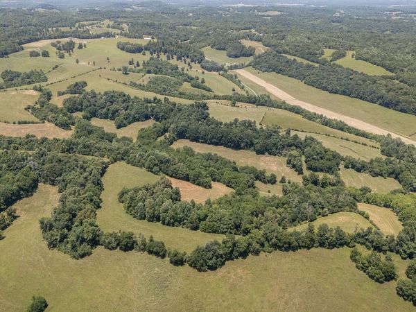 499 Mount Herman Rd , Shelbyville, TN 37160