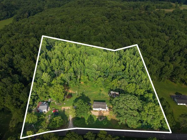 1098 Ewing Albright Rd, Ashland City, TN 37015