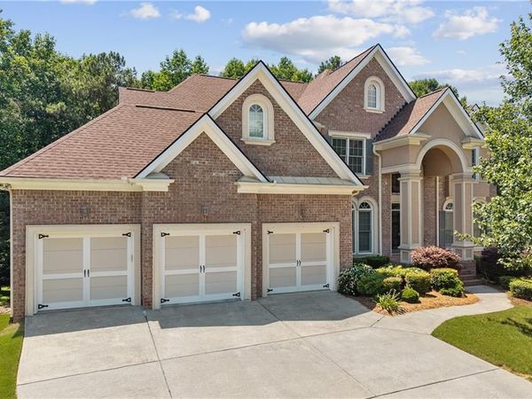 2905 Ivy Hill Drive, Buford, GA 30519