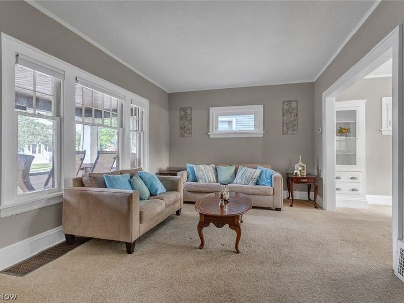 4458 W 48th Street, Cleveland, OH 44144 Photo 4
