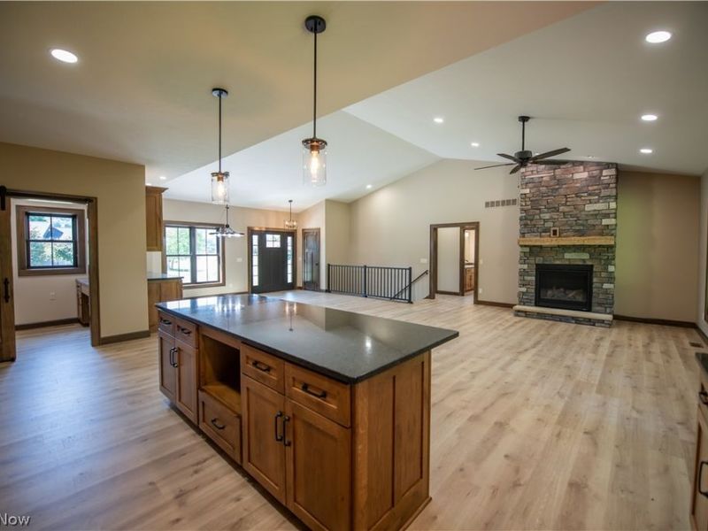 453 Shane Avenue, Waynesburg, OH 44688 Photo 12