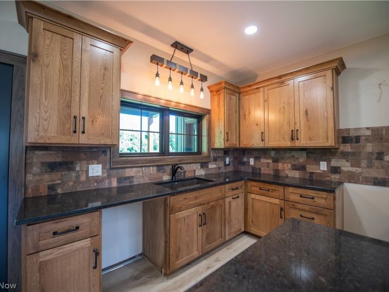 453 Shane Avenue, Waynesburg, OH 44688 Photo 13