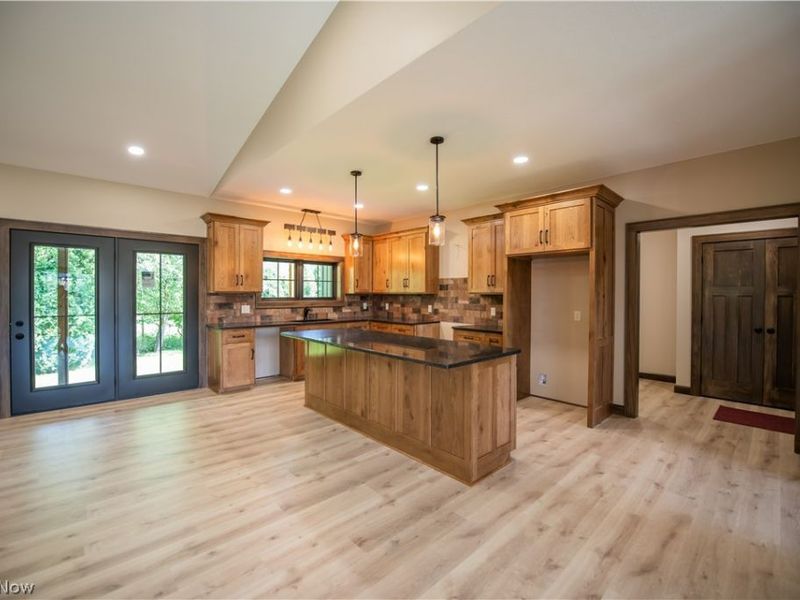 453 Shane Avenue, Waynesburg, OH 44688 Photo 14